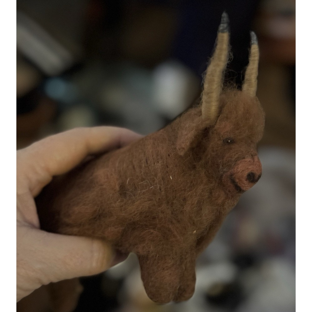 Lanart Huacaya Alpaca Hair Longhorn Bull Cow Peru Luxurious,‎  Soft! New